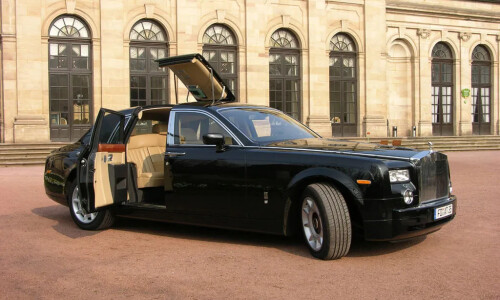 Rolls-Royce Phantom photo 13