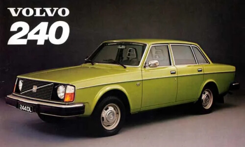 Volvo 240 photo 8