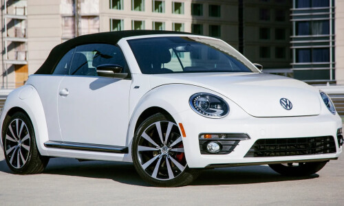 VW Beetle photo 2