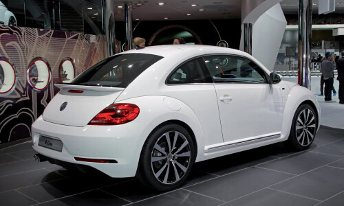 VW Beetle R #8
