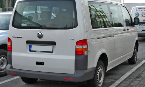 VW Caravelle photo 11