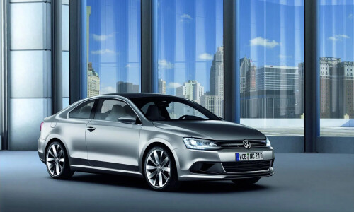 VW Golf Coupe photo 11