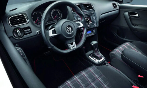 VW Polo GTI photo 1