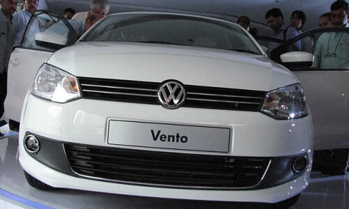 VW Vento photo 13